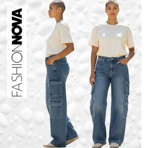 Fashion Nova High-Waisted Wide-Leg Denim Cargo Jeans – Size 11